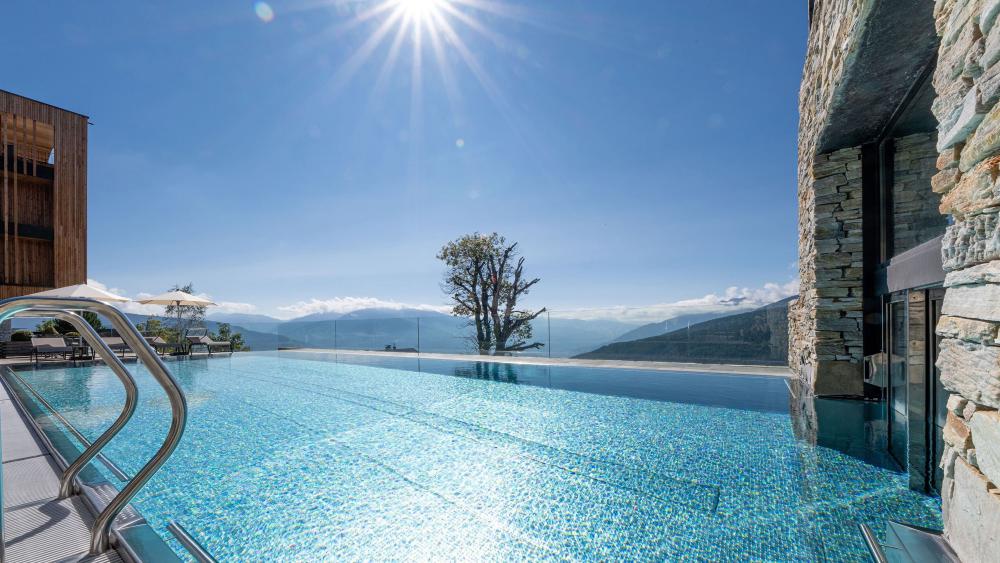 Tratterhof Mountain Sky Hotel