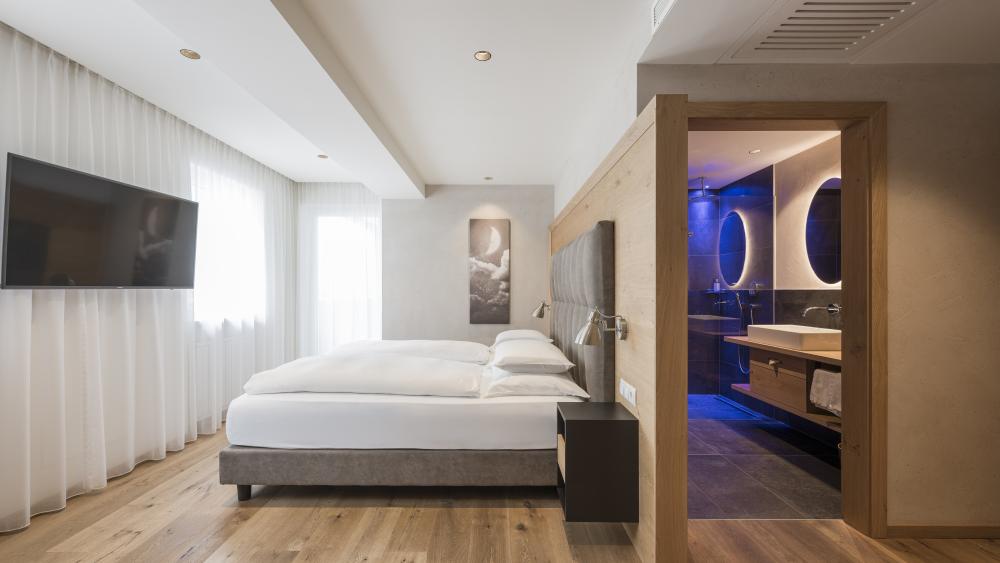 Silver moon double room