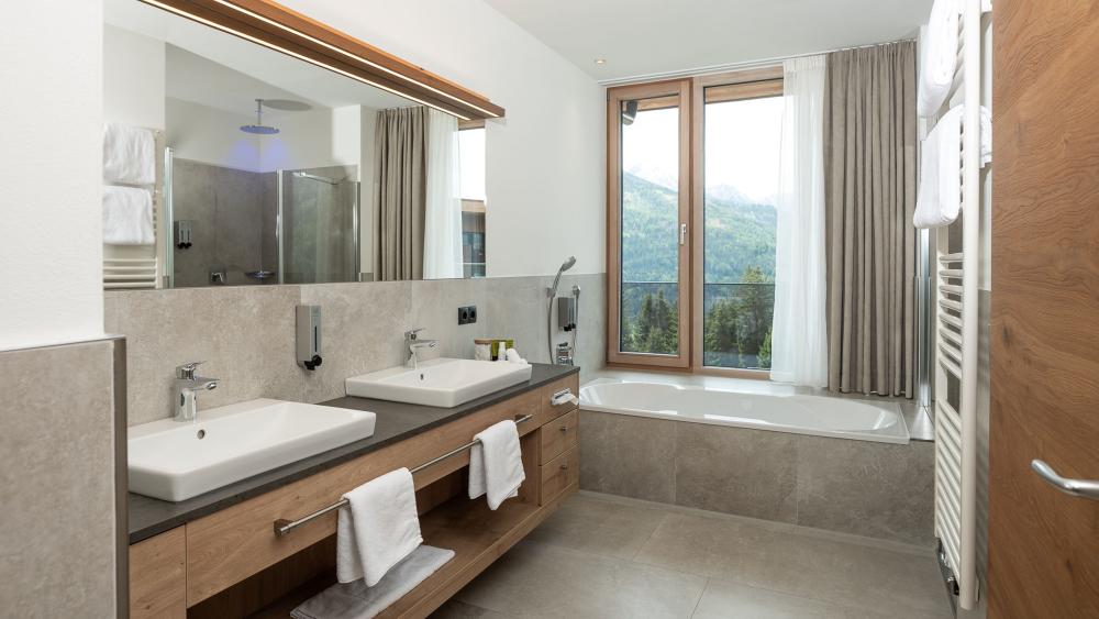 Star Suite