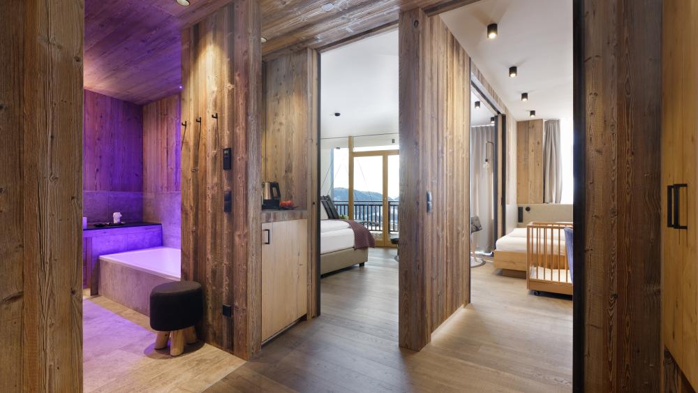 Mountain Chic Suite