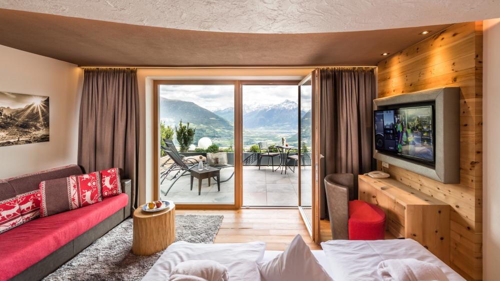 Piz Lun suite with additional room