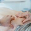 Masseur*in