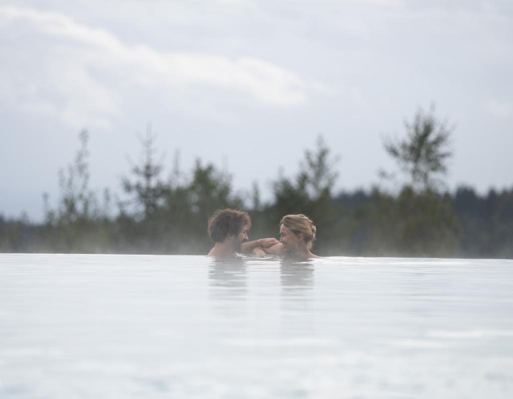 Erholsame Auszeit im Infinity-Innenpool