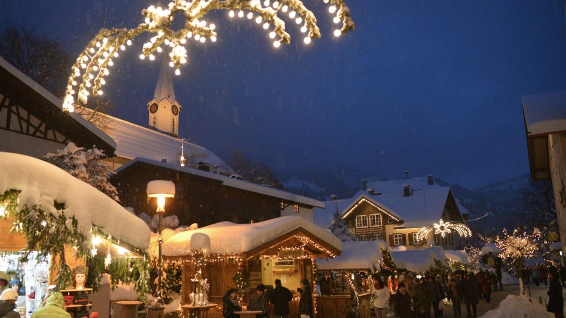 Weihnachtsmarkt in den Bergen - Lodge
