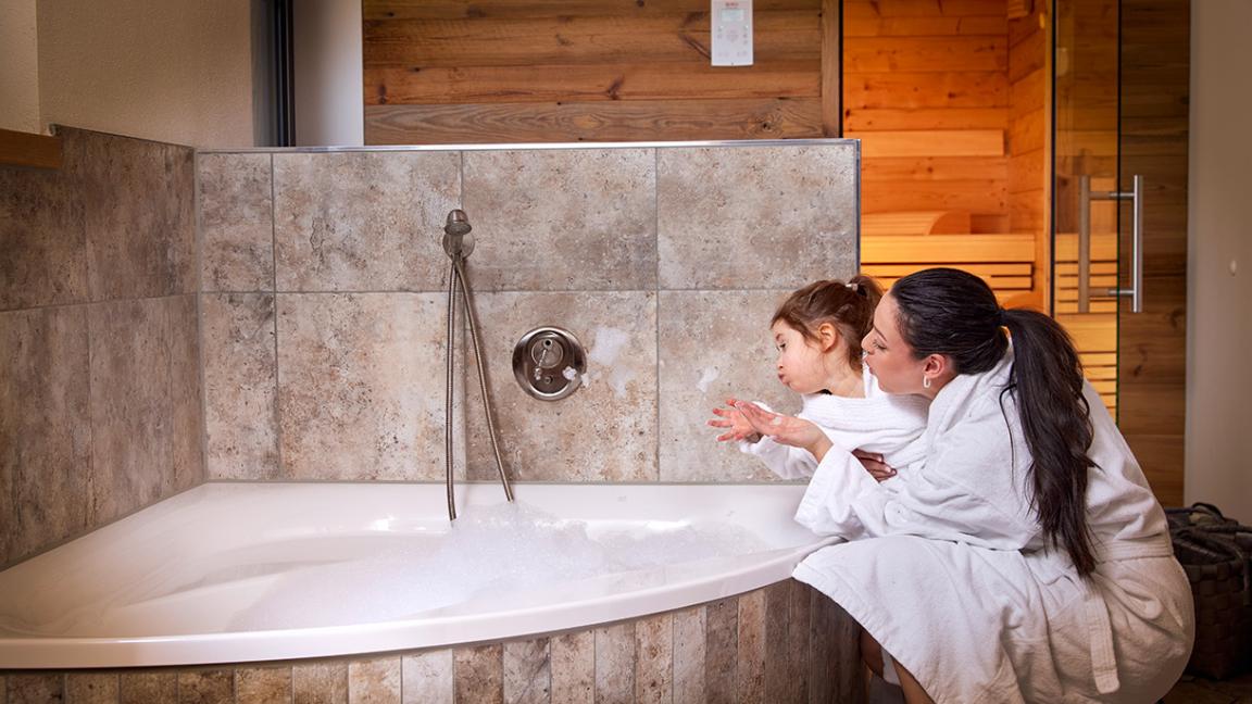 Luxus SPA Appartement für 1-4 Personen "Sonnenröschen"