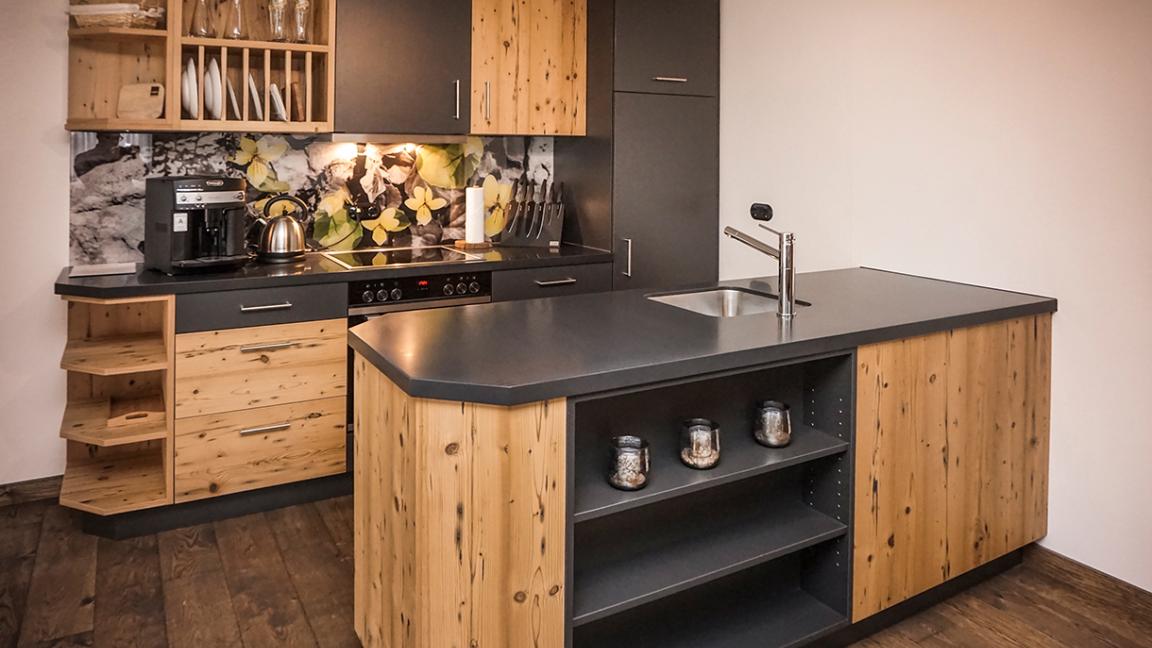 Luxus Appartement mit Bergblick für 1-4 Personen "Bergveilchen" 