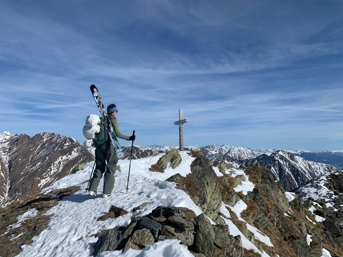 Ski & Summit: Skitourenabenteuer in den Dolomiten