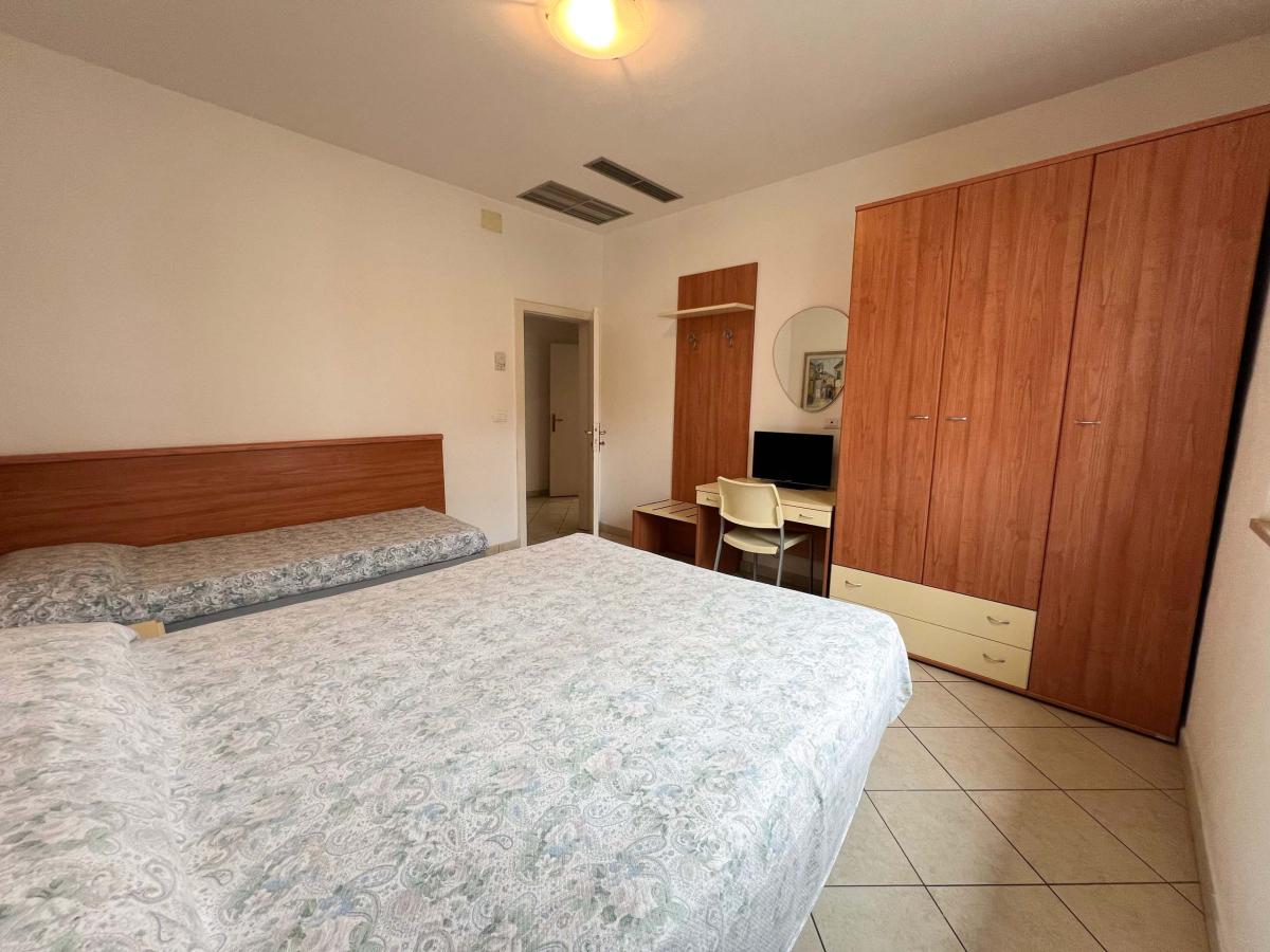 Evangelisti Casa camera con letto matrimoniale e singolo a Bellaria-Igea Marina