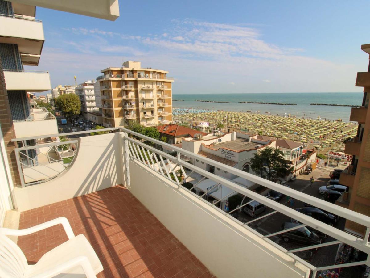 Balcone con vista mare a Evangelisti Casa Bellaria-Igea Marina