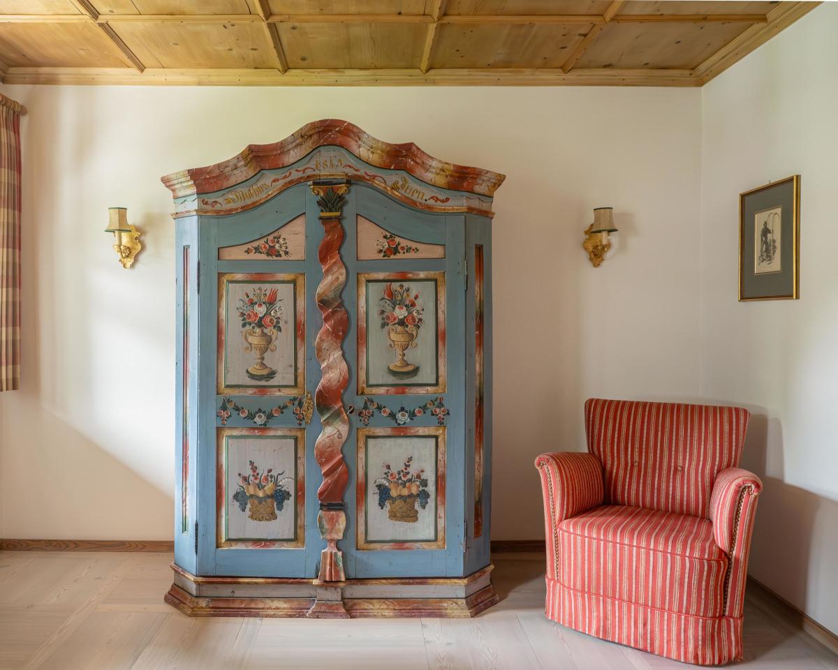 Postillion Room