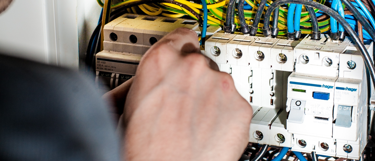 MOHR Technik: Elektriker & Hausmeister