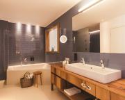 "Enzian" Suite
