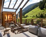 Sky Loft & Spa Suite