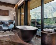 Romantic Suite mountain view