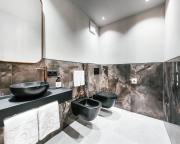 See Suite