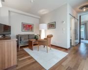 Designer Suite park view