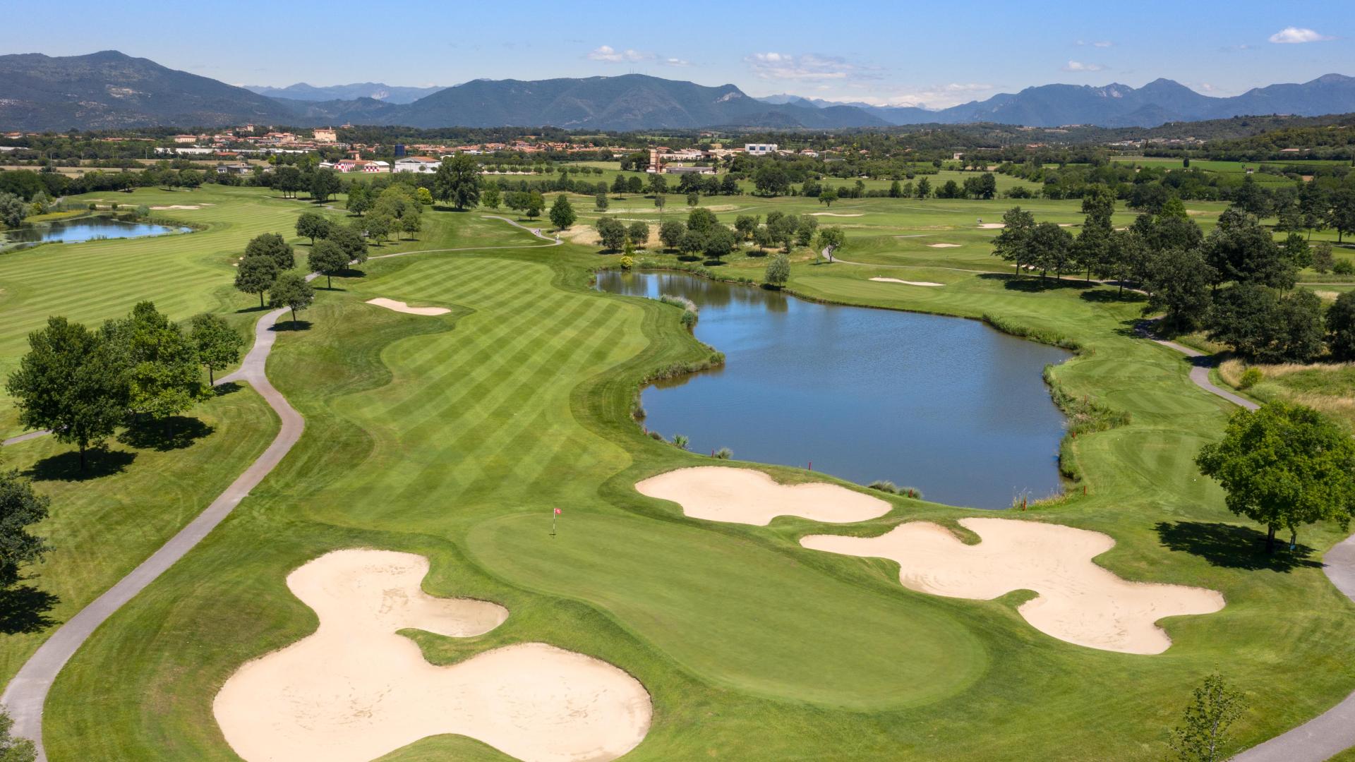 Golf & Wine Lovers
