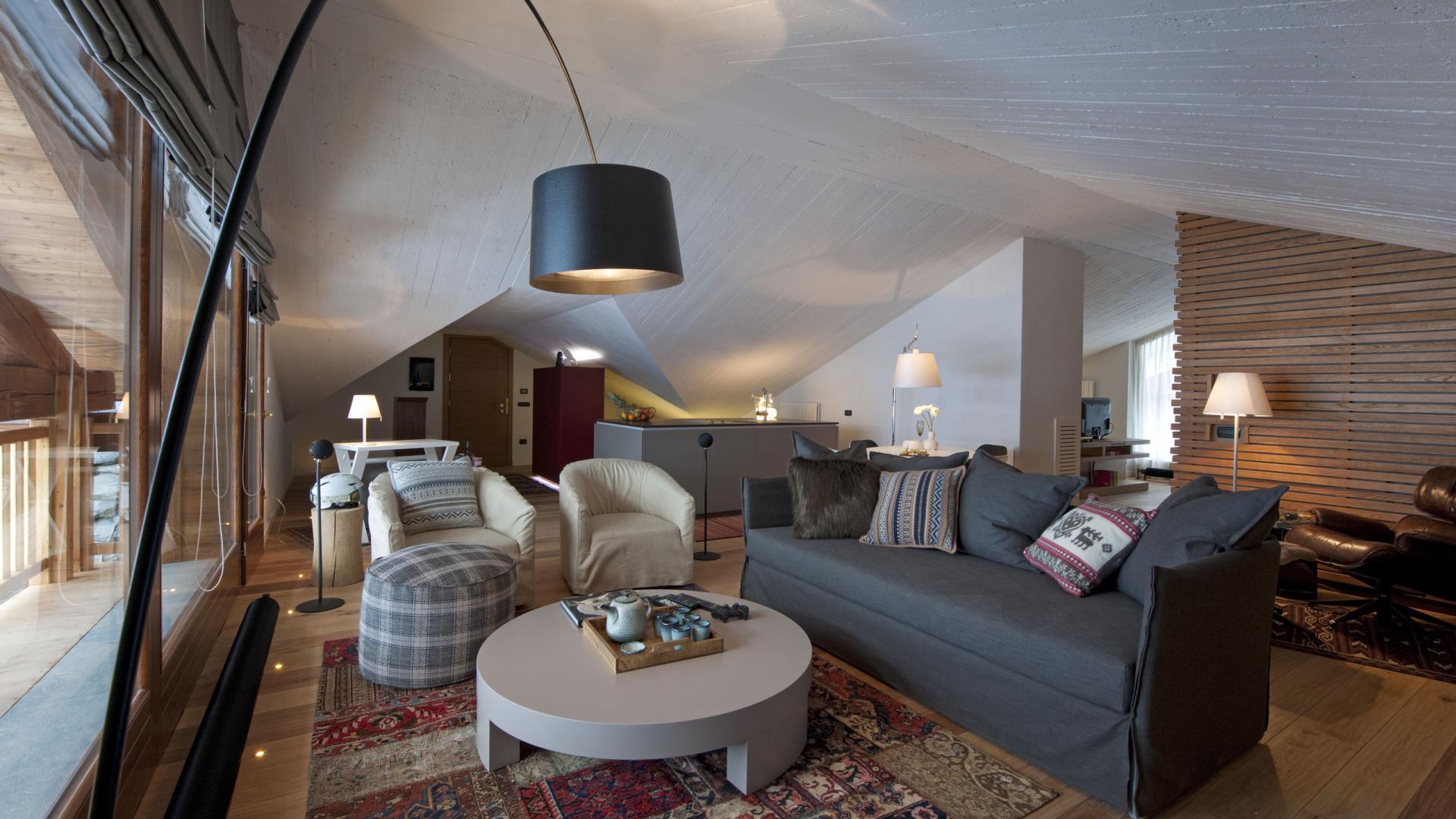 Loft Master Suite