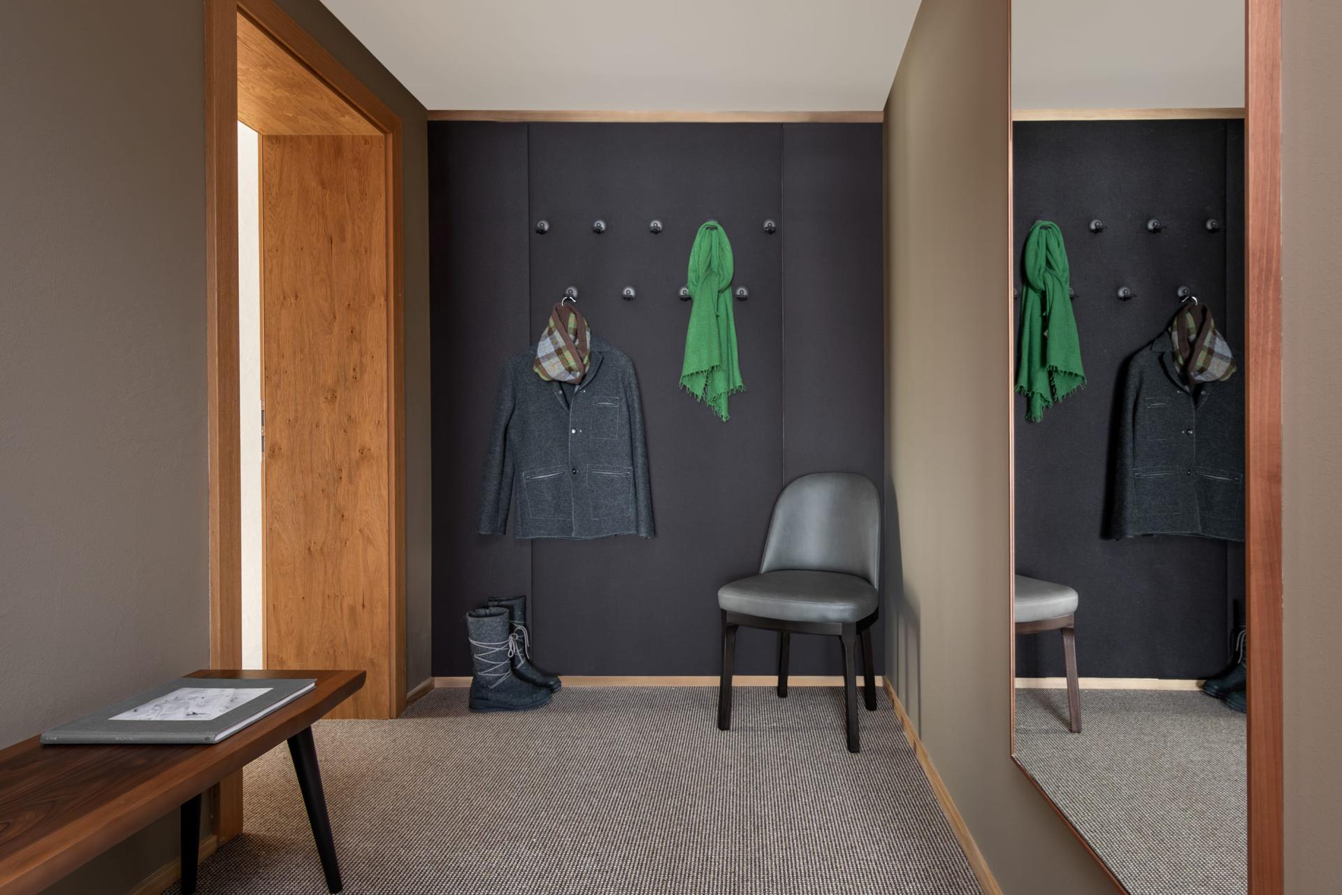 Apartment Ski In