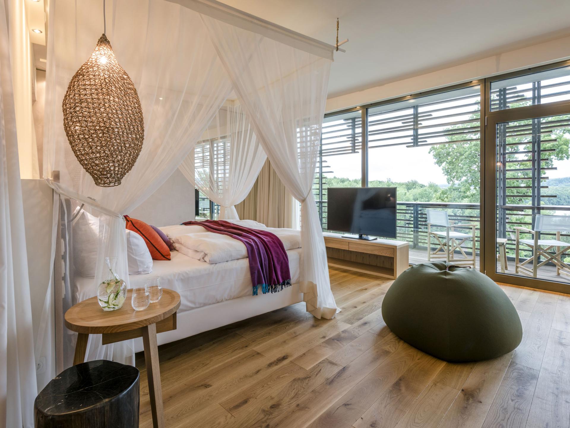 Feuer Suite