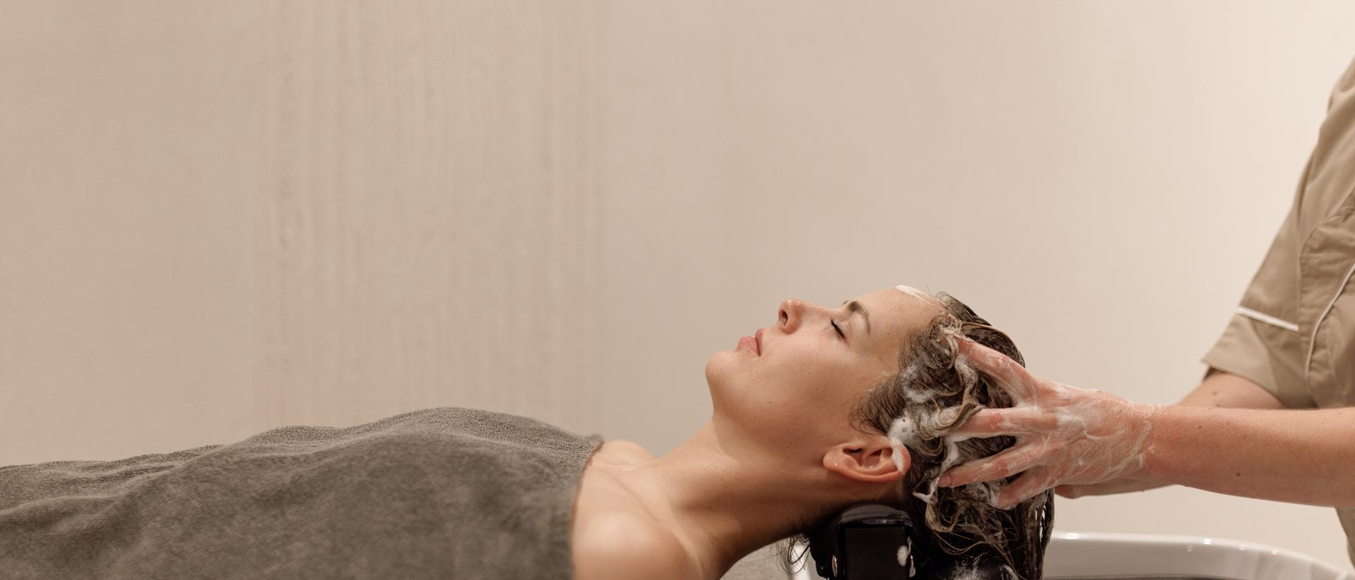 DELUXE HEAD SPA EXPERIENCE