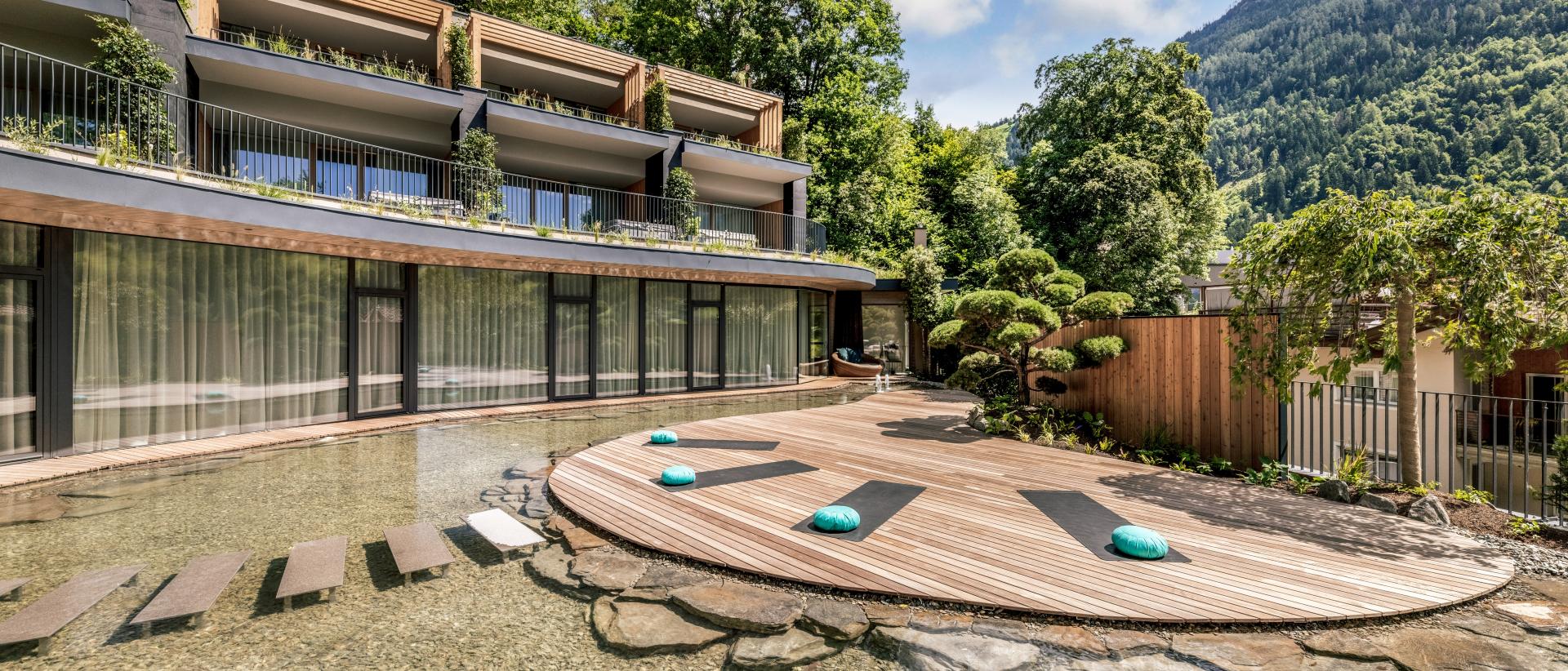 YOGA RETREAT - IN DIE STILLE FINDEN