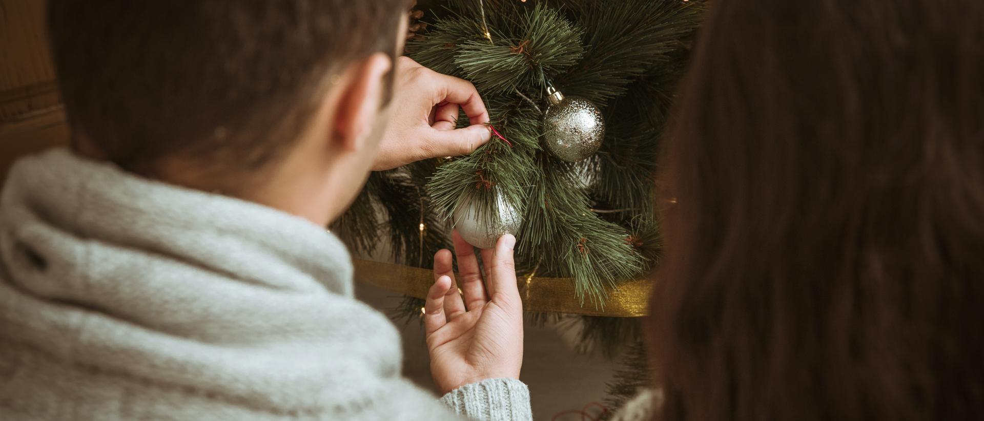 CHRISTMAS LOVE ESCAPE