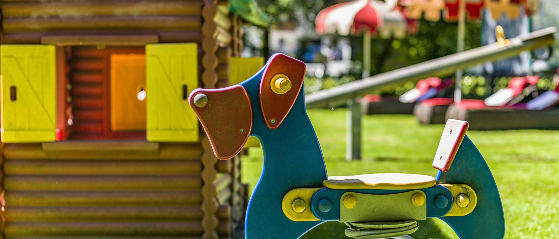 Youth- and childcare assistant (m/f/d)