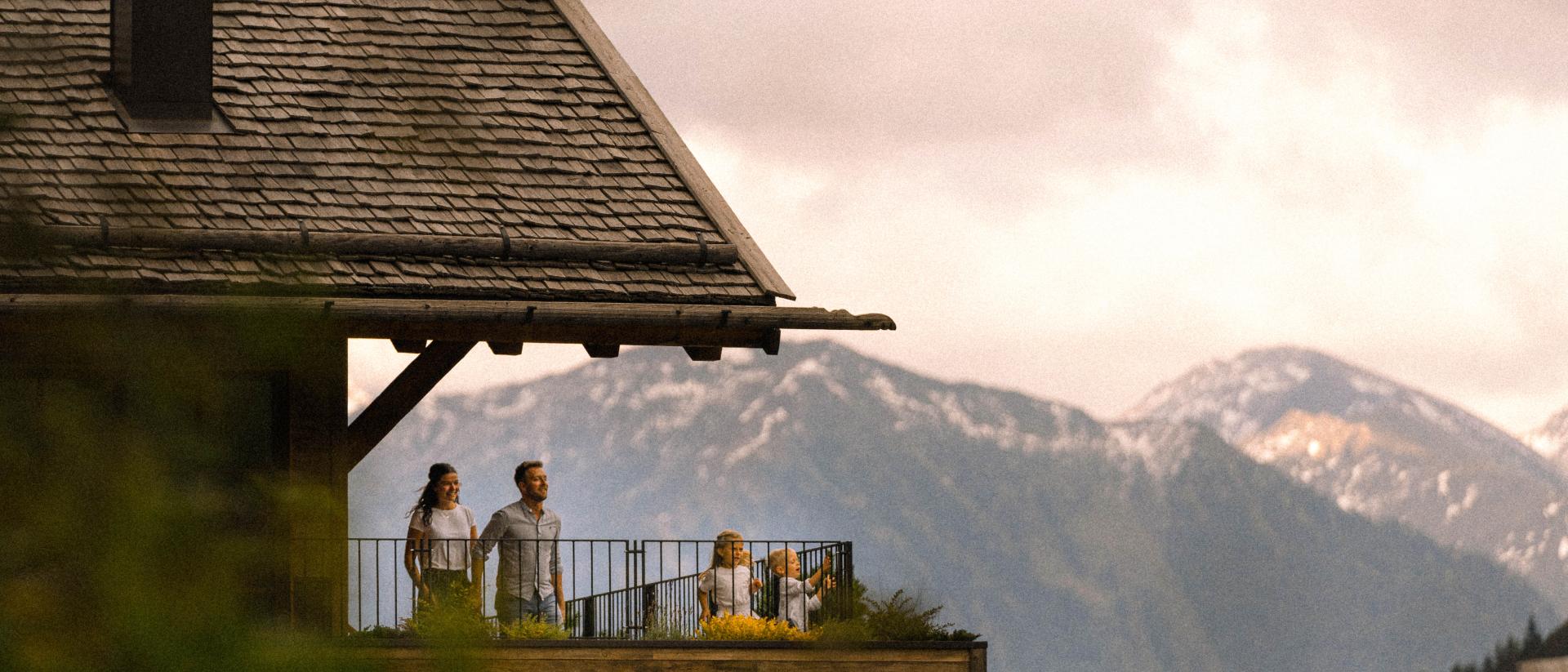 60% auf Ihr Chalet — Pfingsten gehört der ganzen Familie.