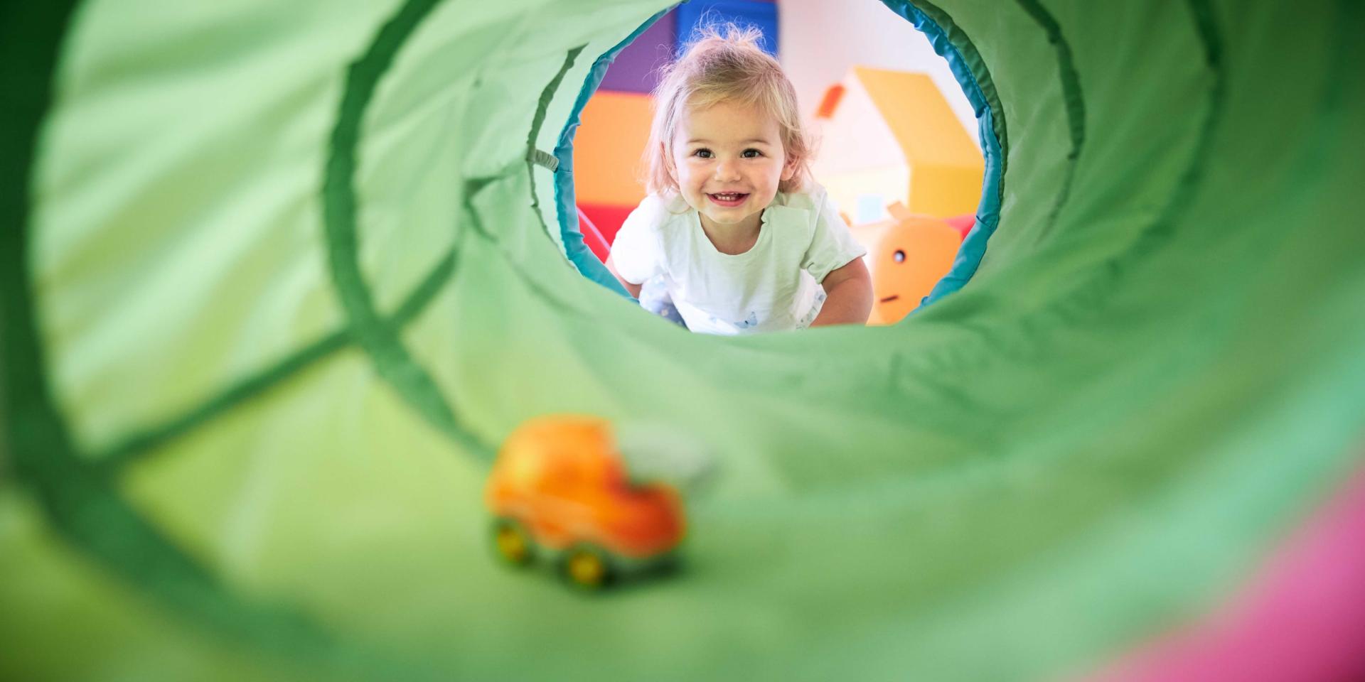Bunter Spielbereich für Kinder im Familienresort Buchau