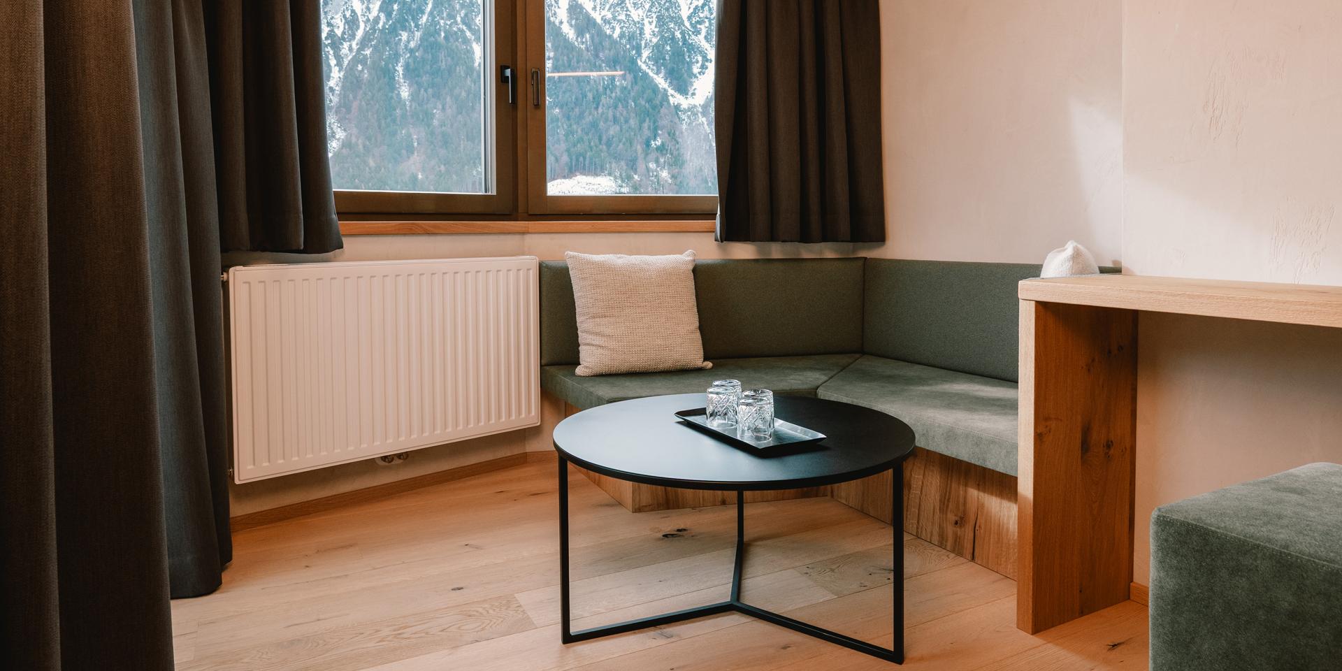 NEU Sonnen Suite II