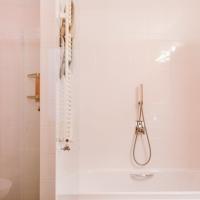 Honeymoon Room