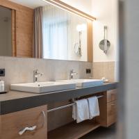 Family Panorama Suite