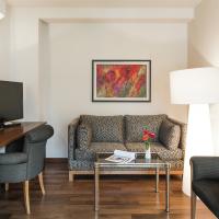 Designer Suite park view