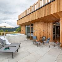 Chalet Mountain with Whirlpool