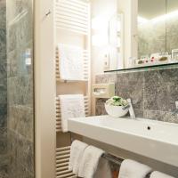 Penthouse Suite I