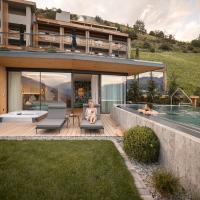 Pool Suite