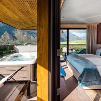 Penthouse Suite Whirlpool poolside