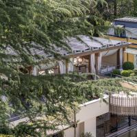 Designer Suite park view