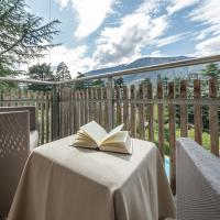 Designer Suite park view