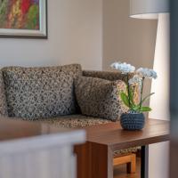 Designer Suite park view