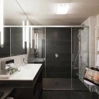 Designer Suite park view