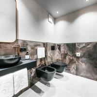 See Suite