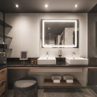 Dolomites Lodge Premium