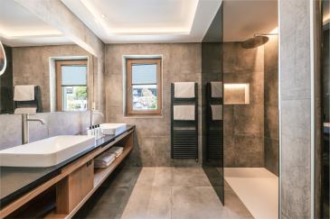 Top-Suite
