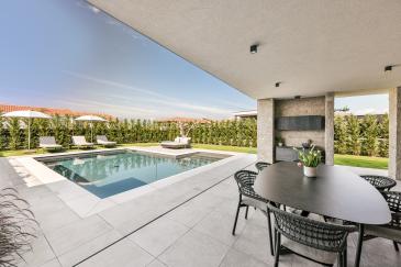 Lazise Pool Villa | Classique