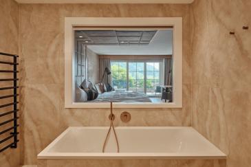 Royal Wellness-Suite