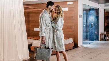 LET’S RUN AWAY TOGETHER 