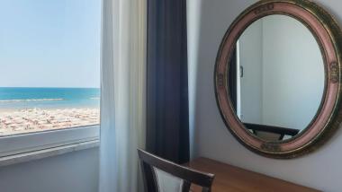 camera vista mare Blumen Hotel Rimini
