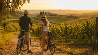 Tra vigne, paesaggi ed emozioni con degustazione di 1 vino -5%